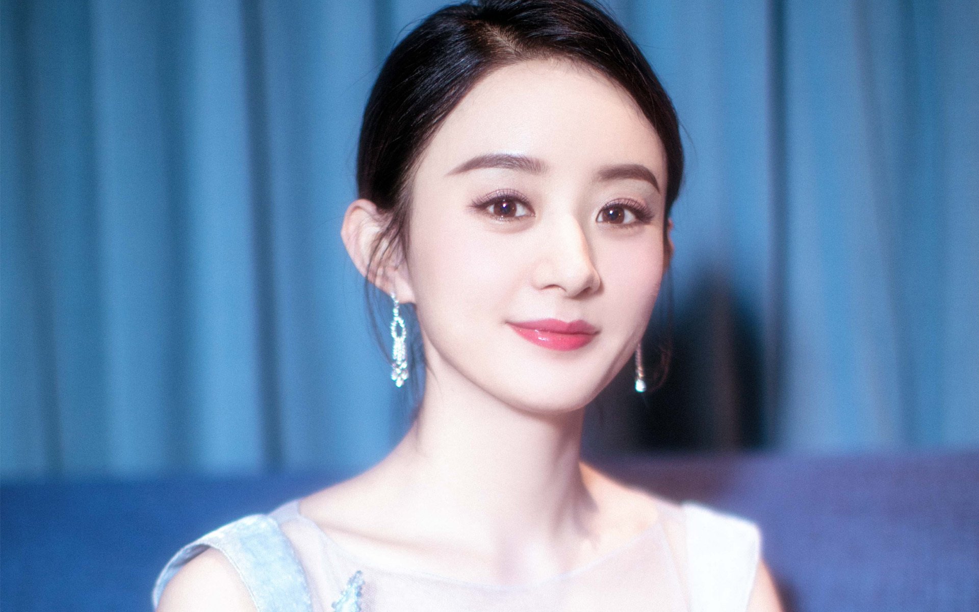 Jiu You-融合科技与体育，创新青少年足球训练方案不断涌现，青少年足球训练大纲与指导手册